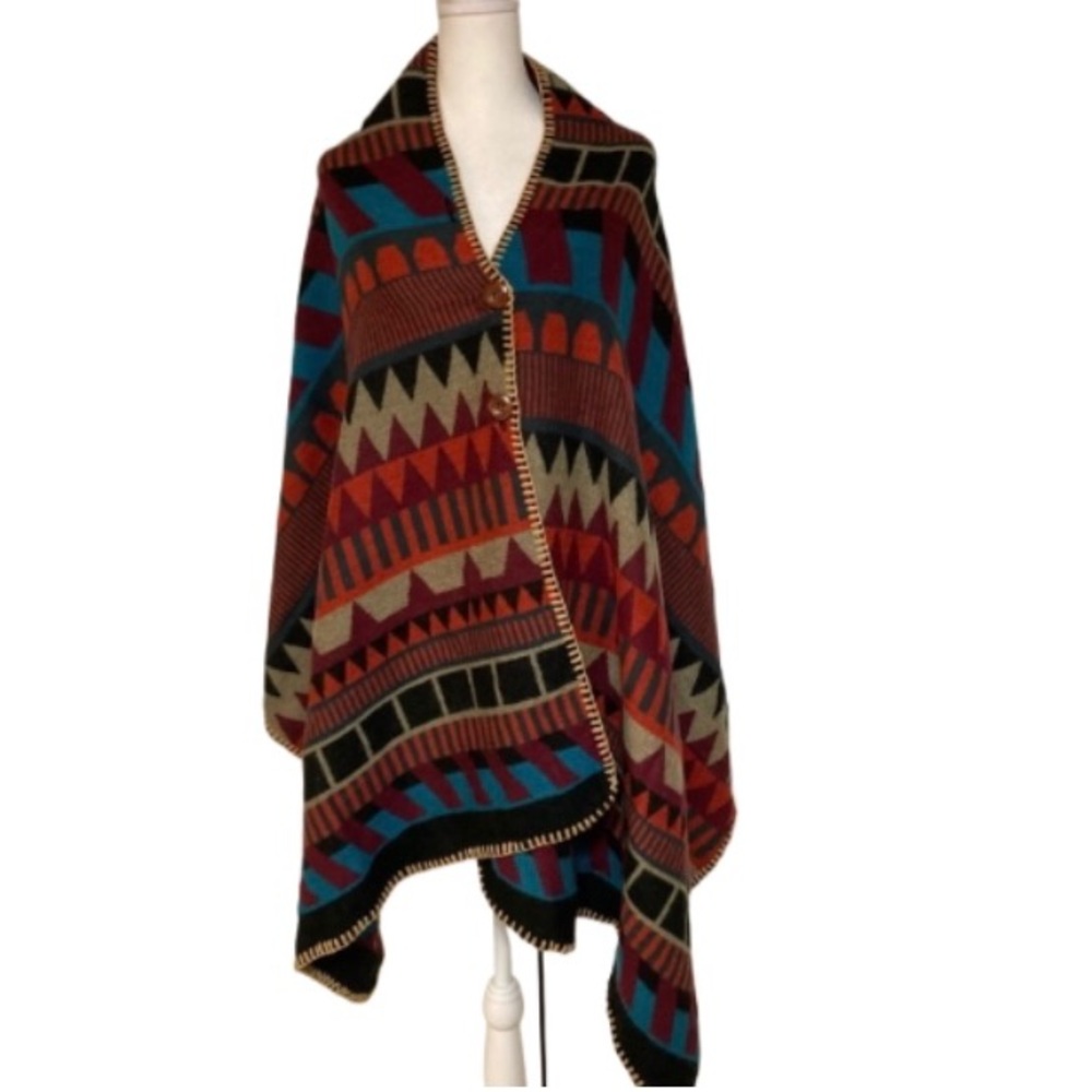 EUC Southwestern Geometric Multicolor Button Down Wrap Around